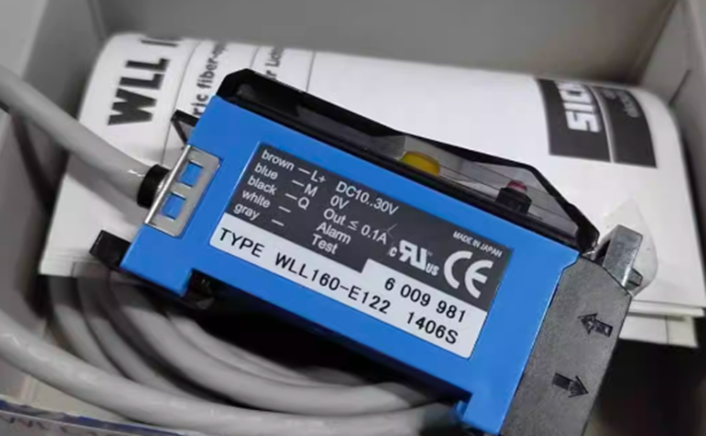 NEW SICK WLL160-E122 Photoelectric Switch