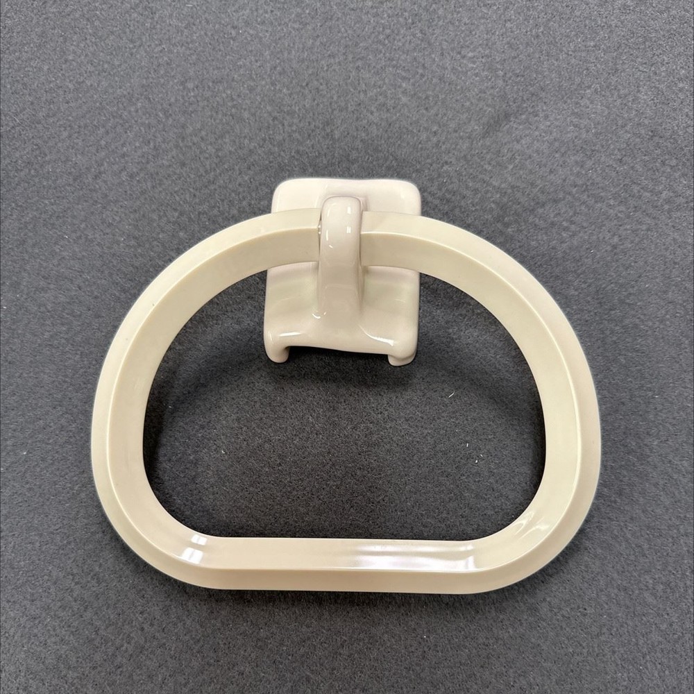 Ivory Ceramic Towel Ring