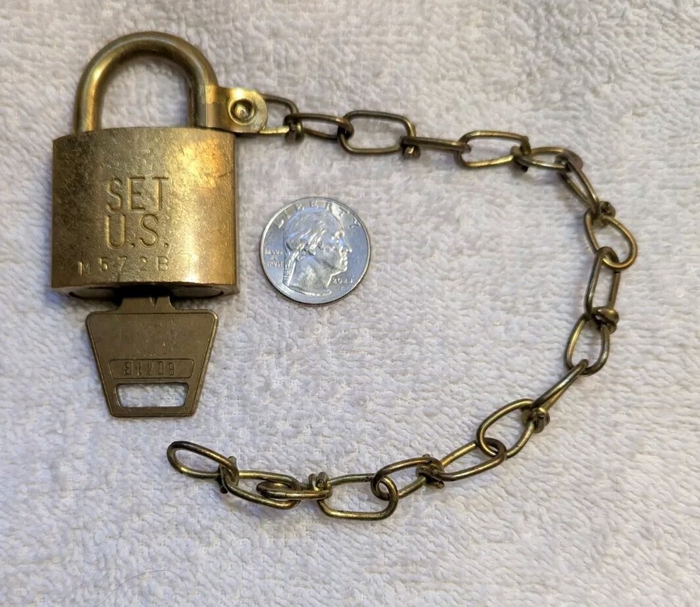 Vintage Brass US Set Padlock with Key Waterbury Chain Footlocker Lock