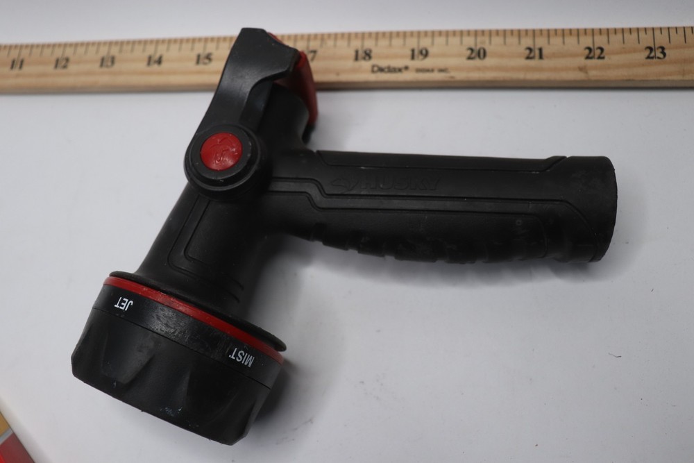 Husky Pro Fireman's Multi-Pattern Nozzle