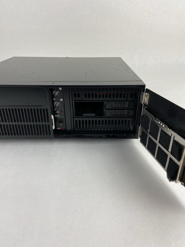 General Technics 3U Rackmount Server Chassis Case Antec HCG-620M 620W PSU