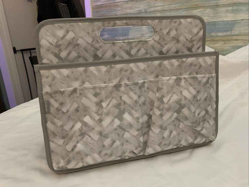 Thirty One Double duty caddy gray and white pattern New No Tags
