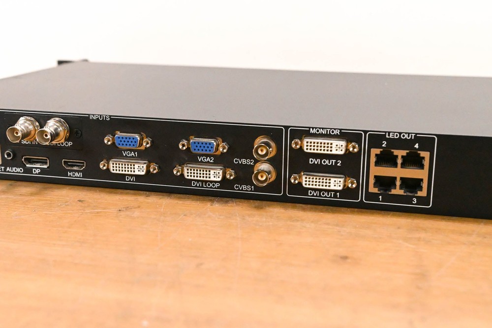 NovaStar VX4S All in One LED Display Controller CG01TXA