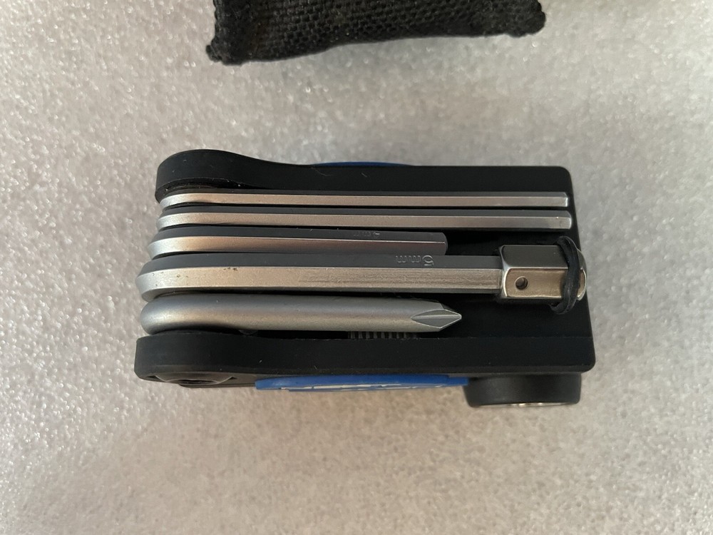 Next Alien Bicycle Folding Multitool With Case