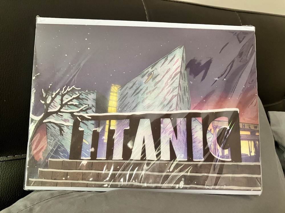 NEW TITANIC BELFAST 6 CARDS & ENVELOPES SET