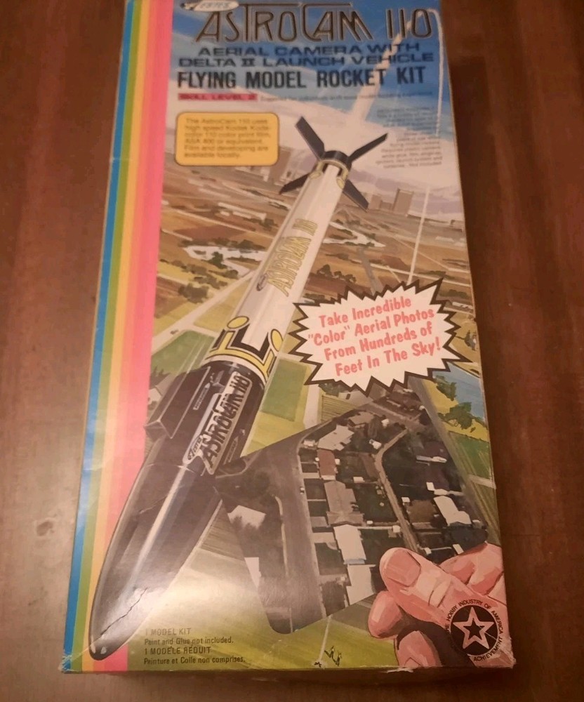 Classic Estes ASTROCAM 110 model rocket kit