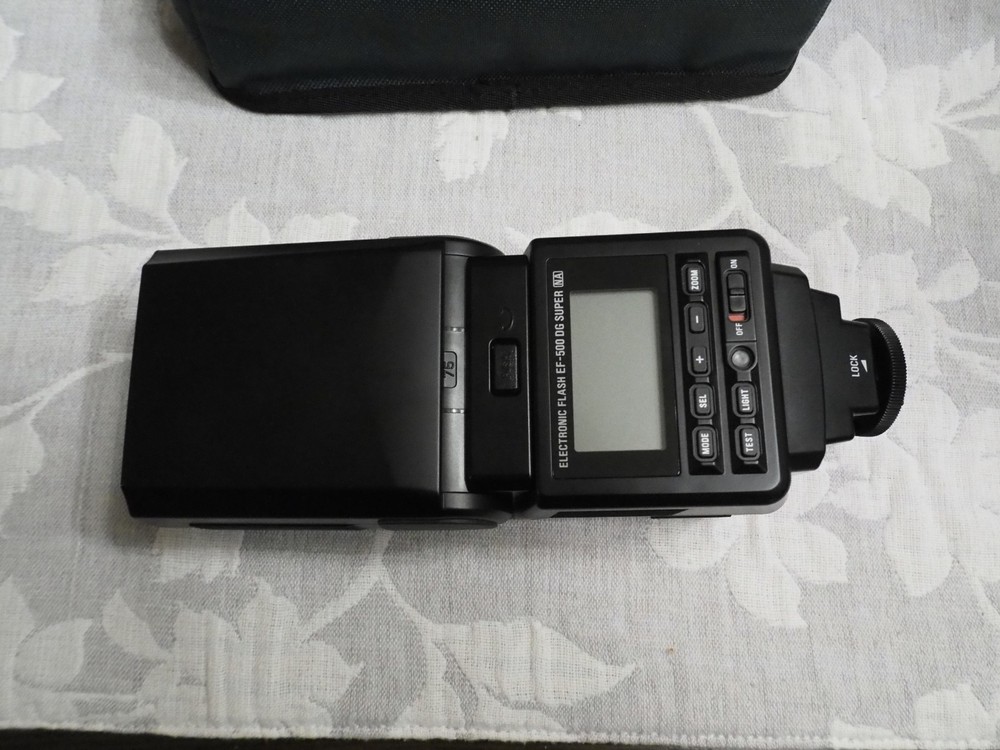Sigma EF-500 DG Super with Case