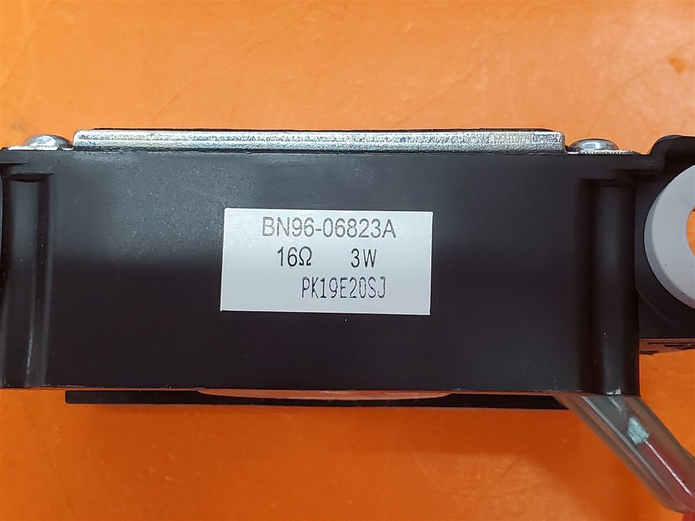 ⭐️⭐️⭐️⭐️⭐️ TV Speaker Set Samsung LN22B360C5DXZA