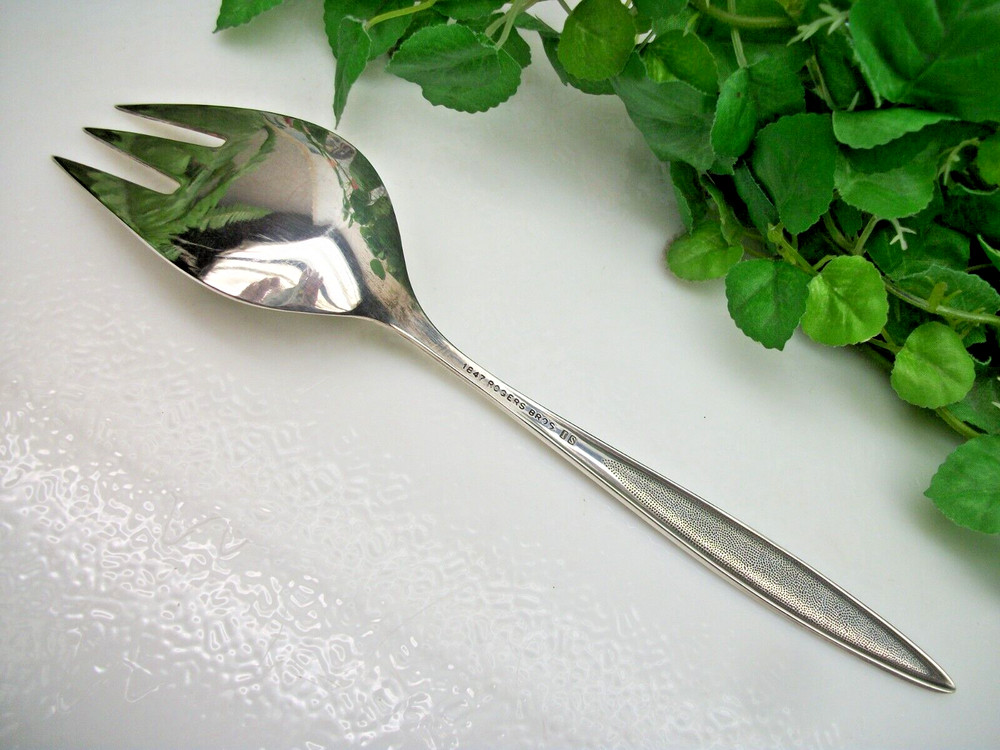 International Silver 1847 Rogers ESPERANTO Silverplate Cold Meat Serving Fork