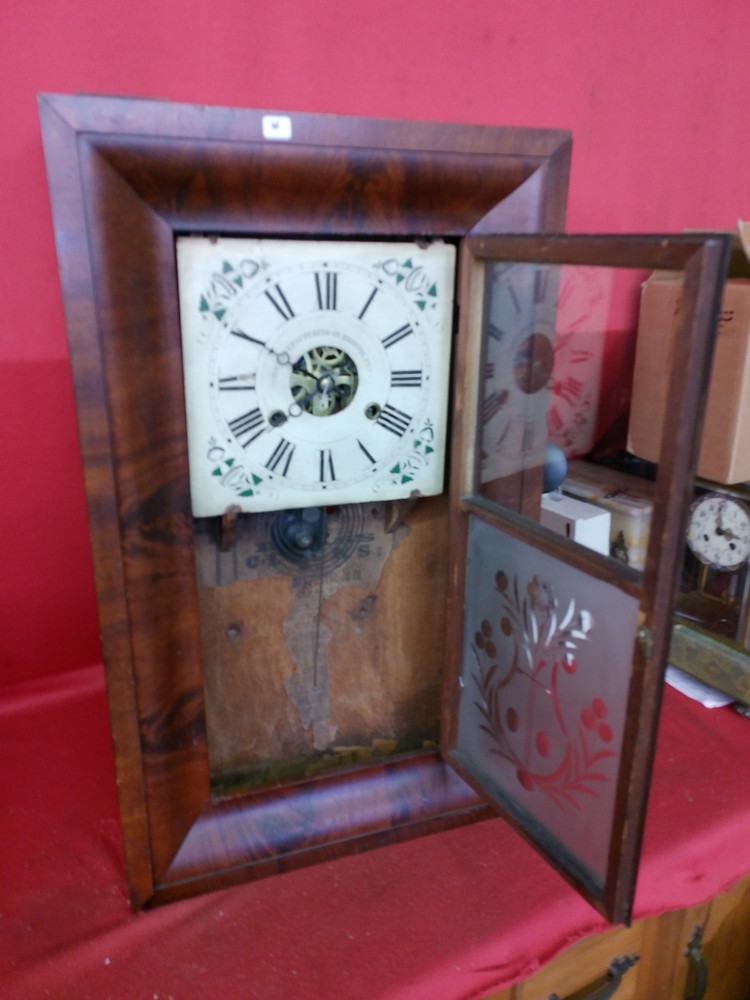 VERY NICE LOOKING UNION MANUFACTURING CO.OG CLOCK # 4