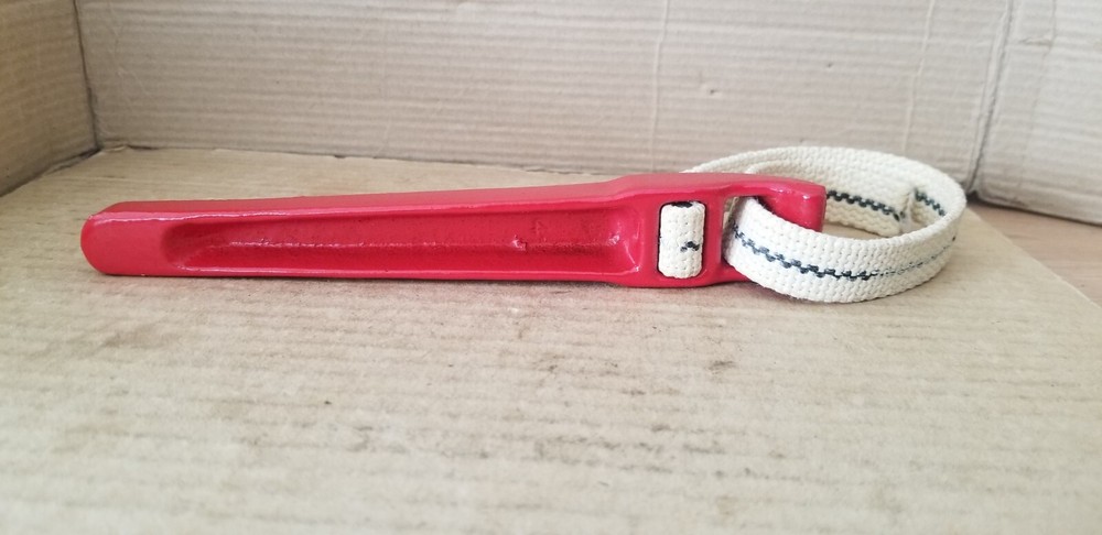 Vintage 7" Red Strap Wrench , VGC