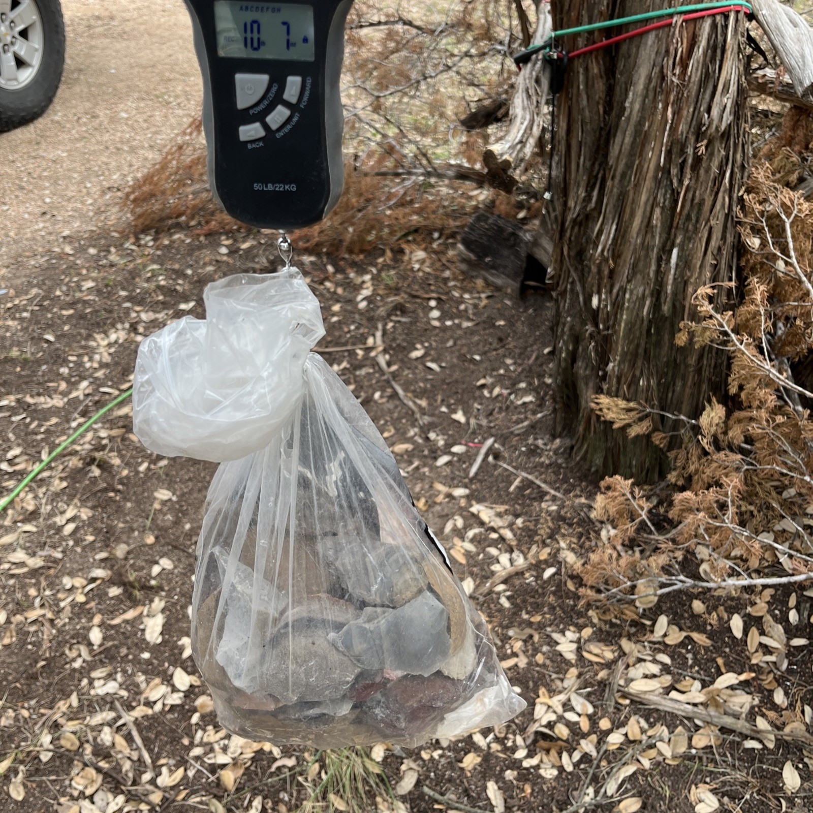 Heat Treated Variety Texas Chert/Flint spalls for making 1-5 in. Points -12 lbs.