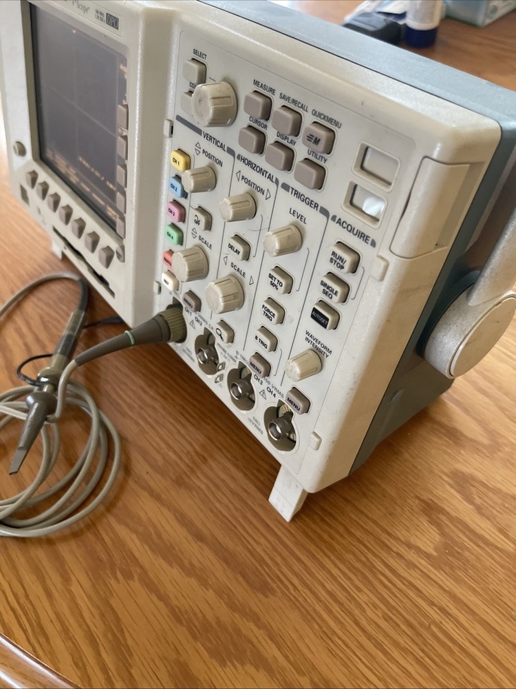TDS 3014B Four Channels Oscilloscope