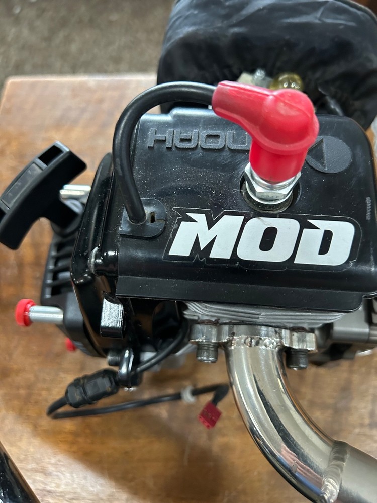 ZENOAH G320RC 32CC ENGINE WITH BARTOLONE MOD TOPEND AND BARTOLONE TUNED PIPE