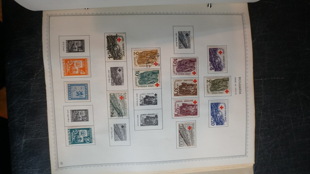 Super nice Bulgaria collection in album