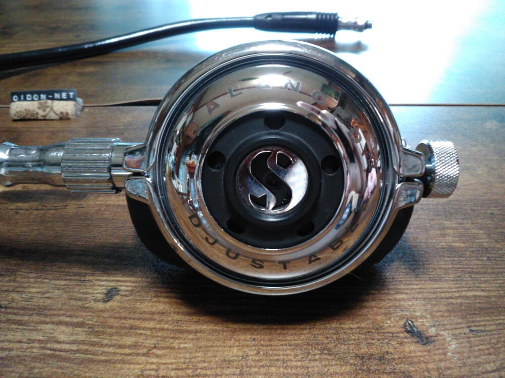 Vintage Scubapro Balanced Adjustable Second-Stage 3908856, Good Cndition.