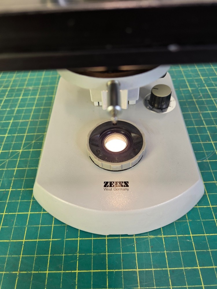 Zeiss Microscope W 3 Objectives 470906-9904/44