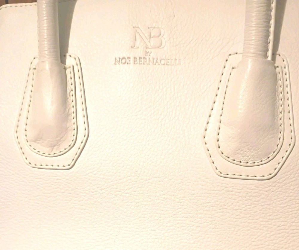 Purse By Noé Bernacelli