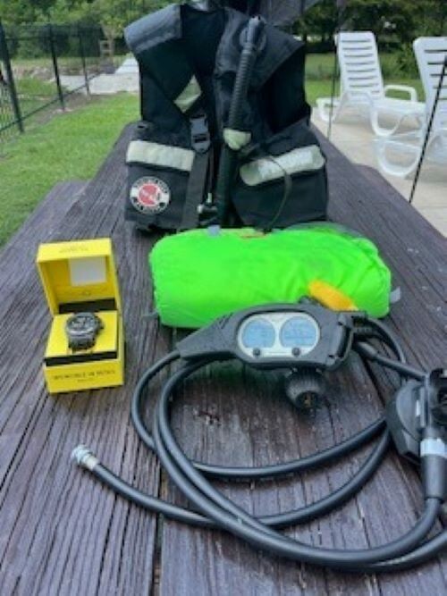 Scuba Diving Bundle - Regulator, Dive Computer, Dive Vest, Pro Diving Watch USED