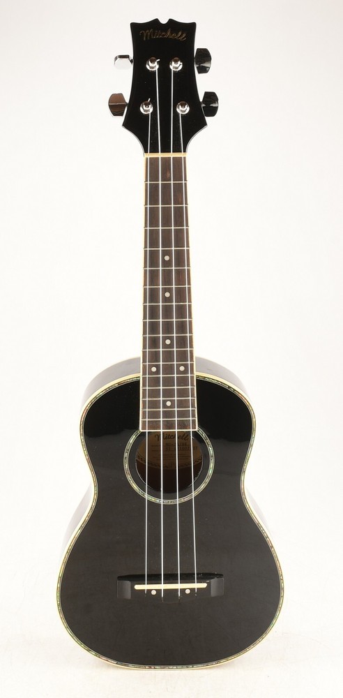 *Mitchell MU75BK Concert Ukulele Black