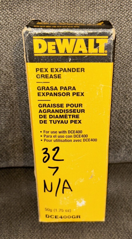 DEWALT PEX 2.04-oz Expander Grease Model#DCE400GR