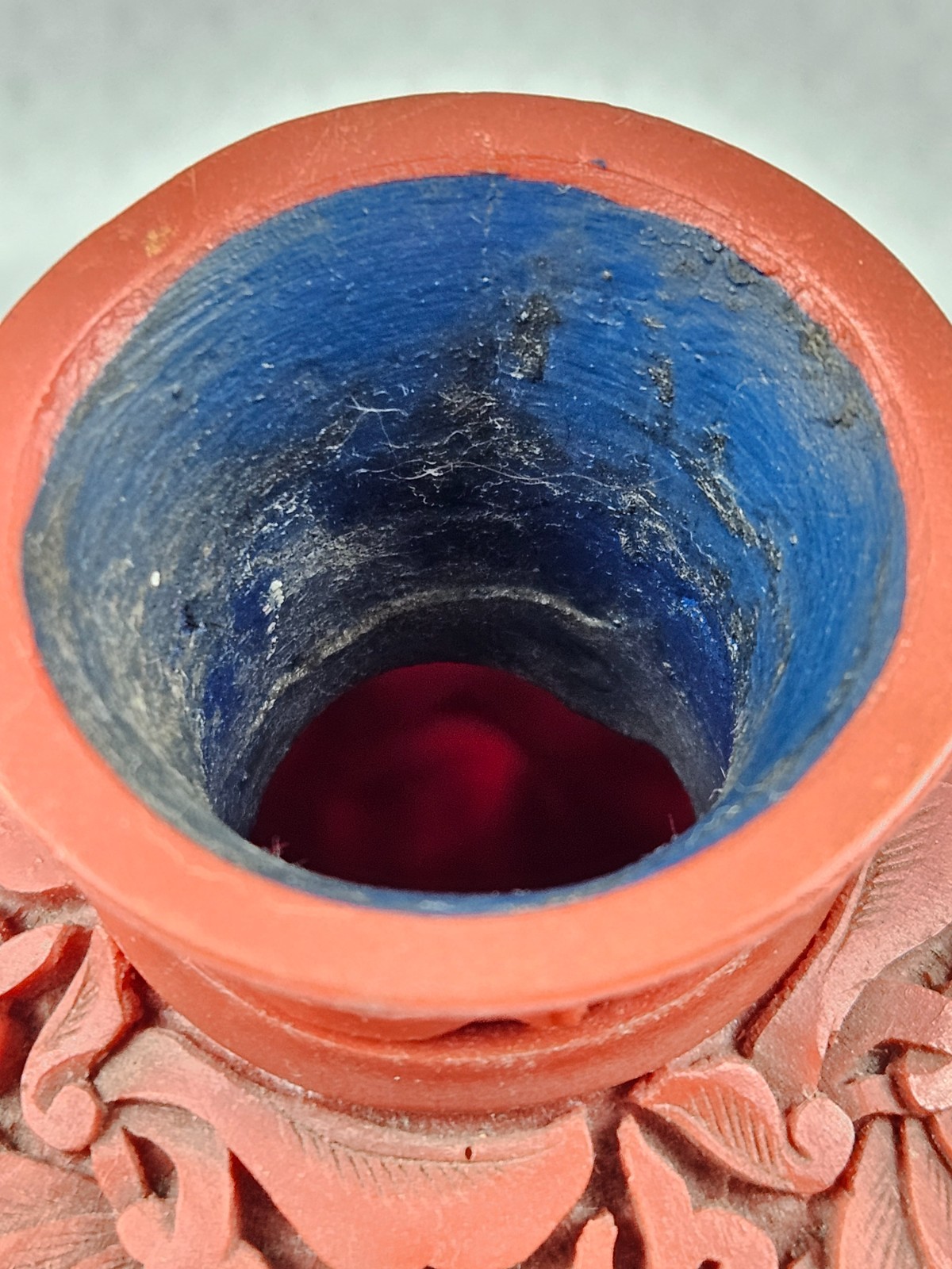 Vintage Chinese Red Cinnabar Lacquer Vase 5 .5” Floral Carving Made in Italy