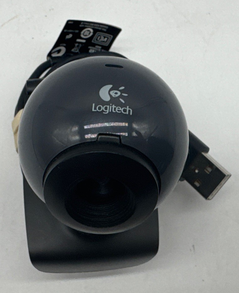 Logitech C200 V-U0011 Manual Focus USB Webcam