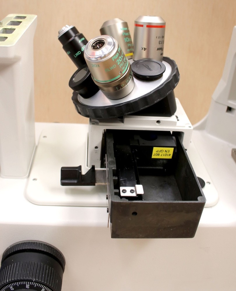 Nikon Eclipse TE300 Inverted Phase Contrast Fluorescence Microscope 5 Objectives