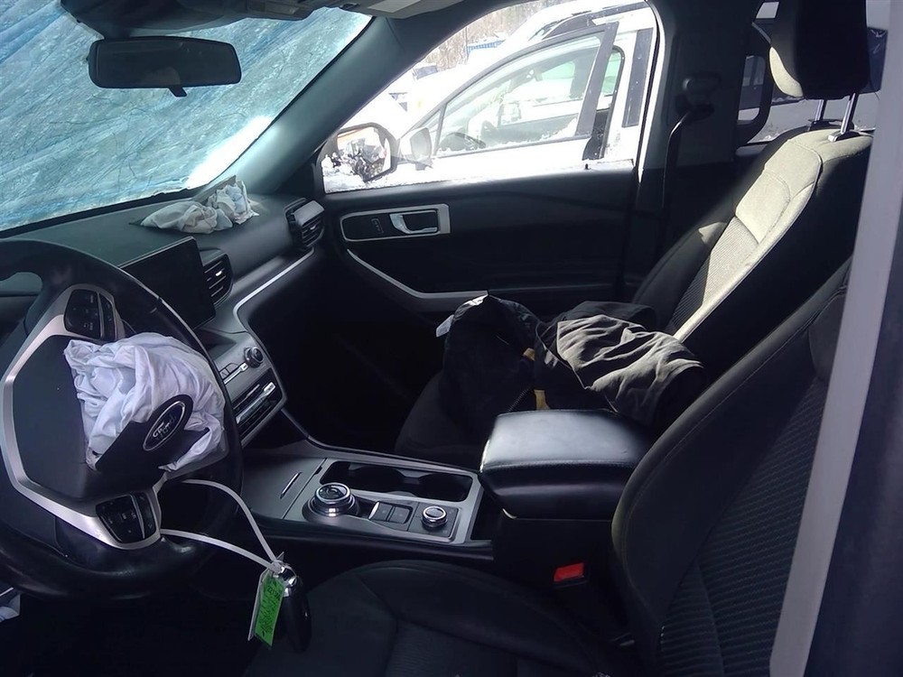 Passenger Camera/Projector Radar Unit Rear Fits 20-22 EXPLORER 2076646
