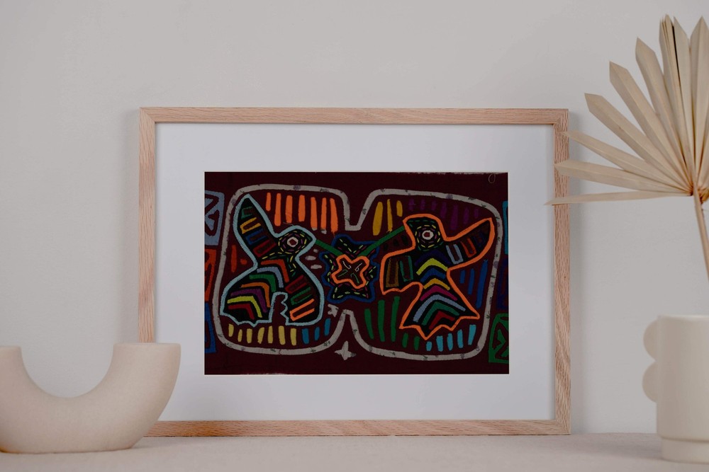 Classic Multi-Color Hummingbird Mola