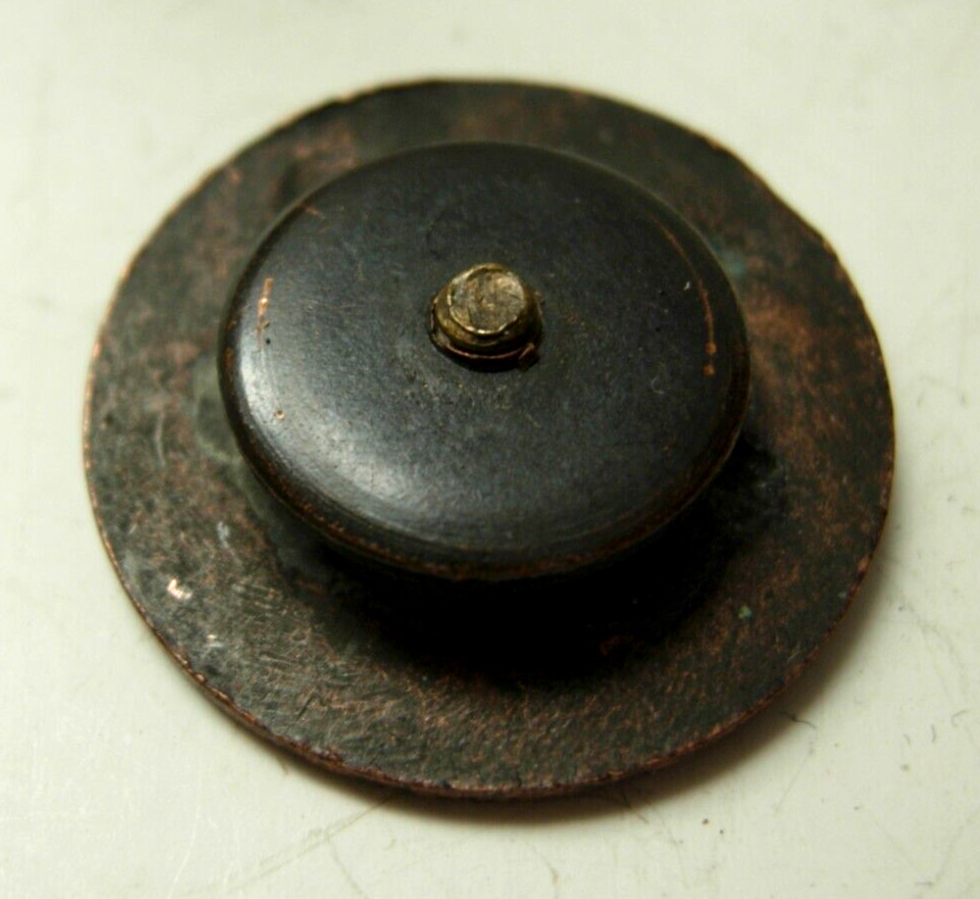 WW1 Artillery Corps Collar Disk - US Army AEF - Screw Back