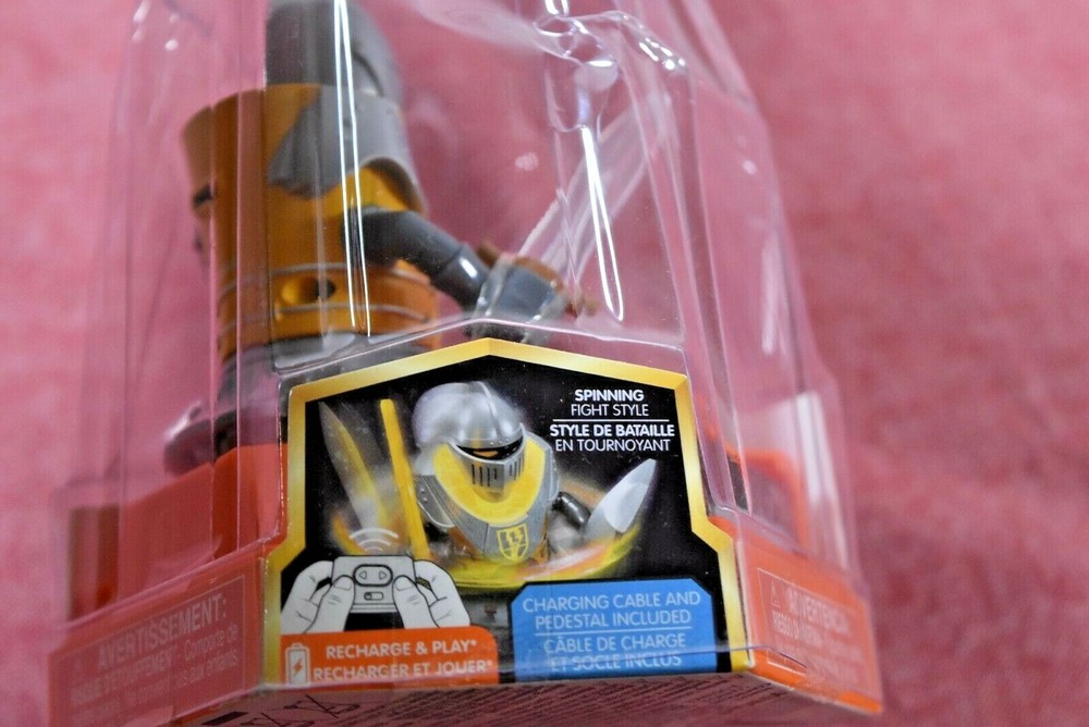 HEXBUG Micro Titans, RC Brawler Bots, The Knight