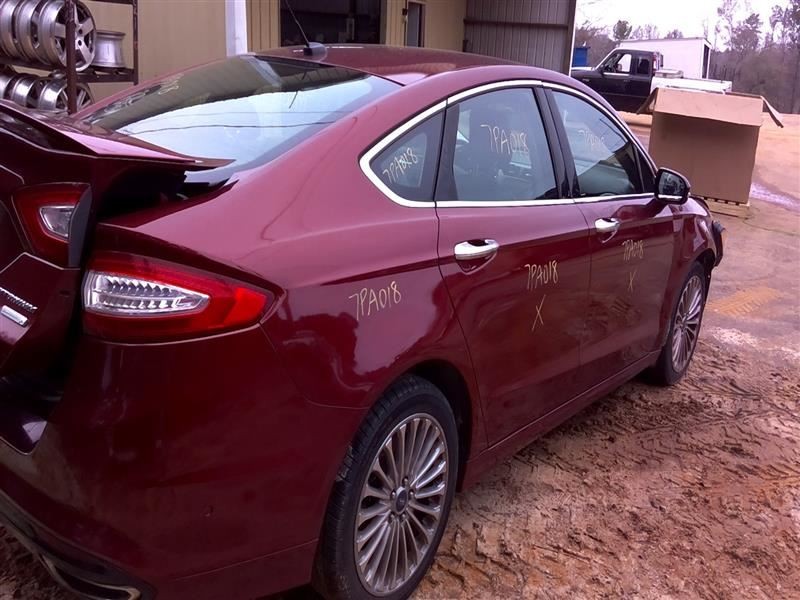 FUSION 2014 High Mounted Stop Light 1038161601