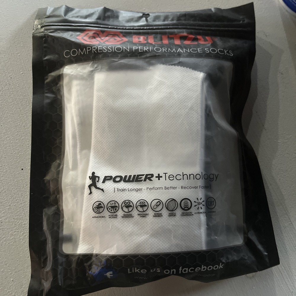 NIP WHITE Blitzu compression Performance socks Size S