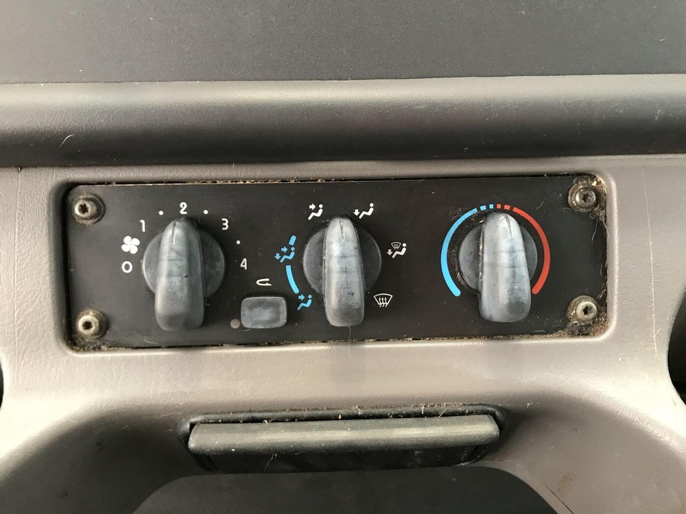 Freightliner M2 106 Heater A/C Temperature Controls - Used