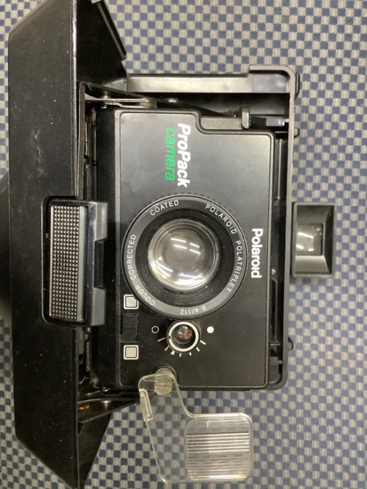 Polaroid ProPack Instant Film Camera Read