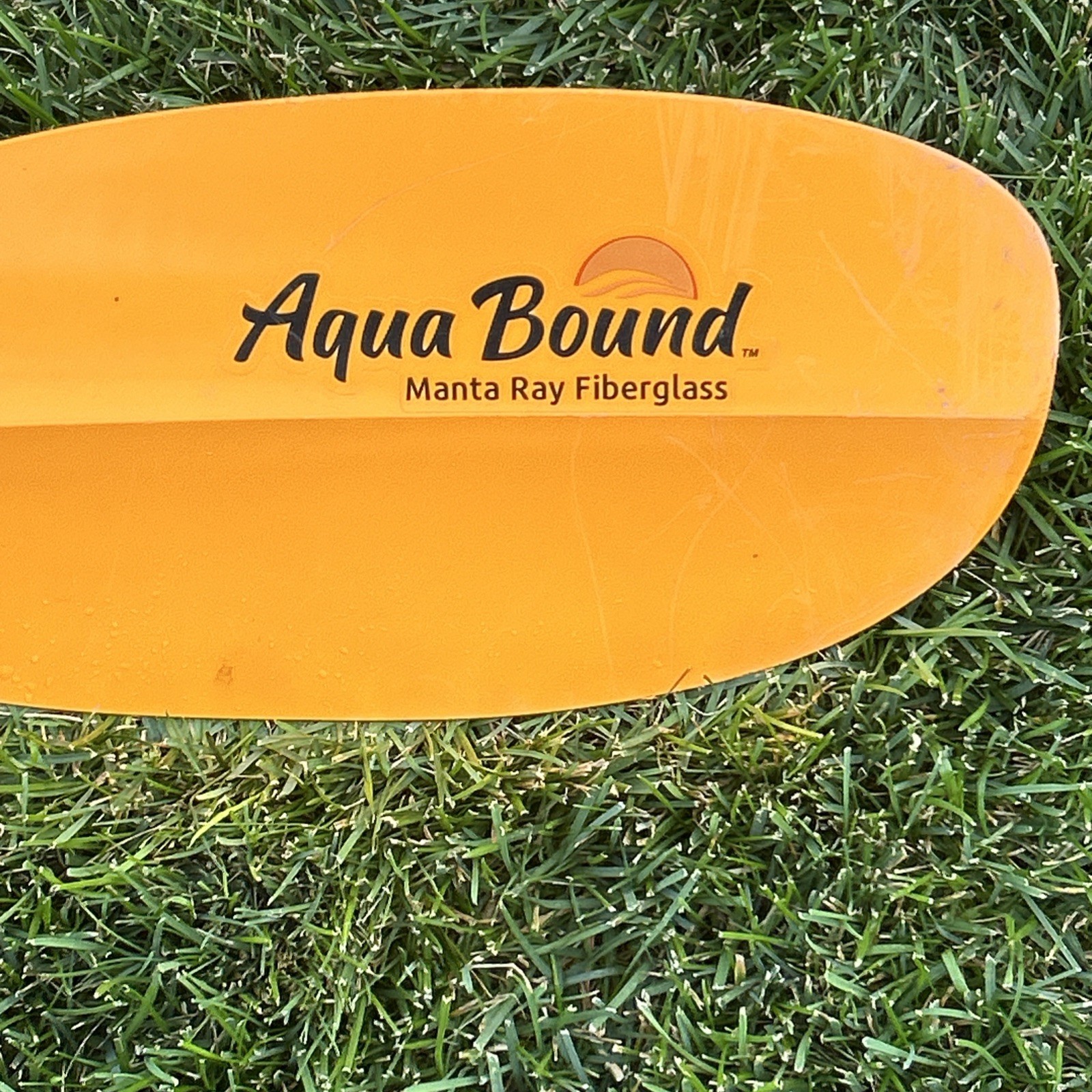 Aqua Bound P22 Manta Ray Fiberglass Kayak Paddles 2 pcs Snap Button 35.25 oz.