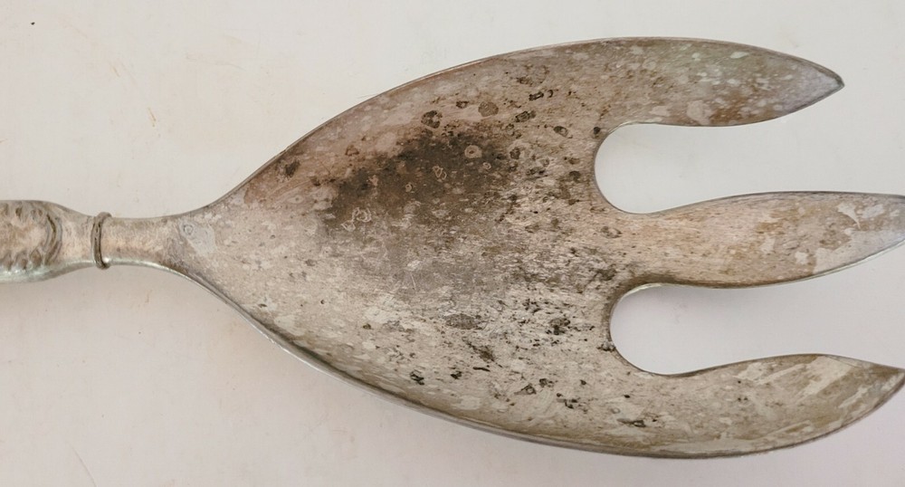 Antique Elegance Silver Brand Silver Plate Salad Serving Fork-Rim Pattern-Patina