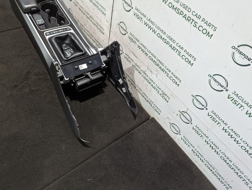 JAGUAR XE X760 CENTRE CONSOLE WITH ARMREST