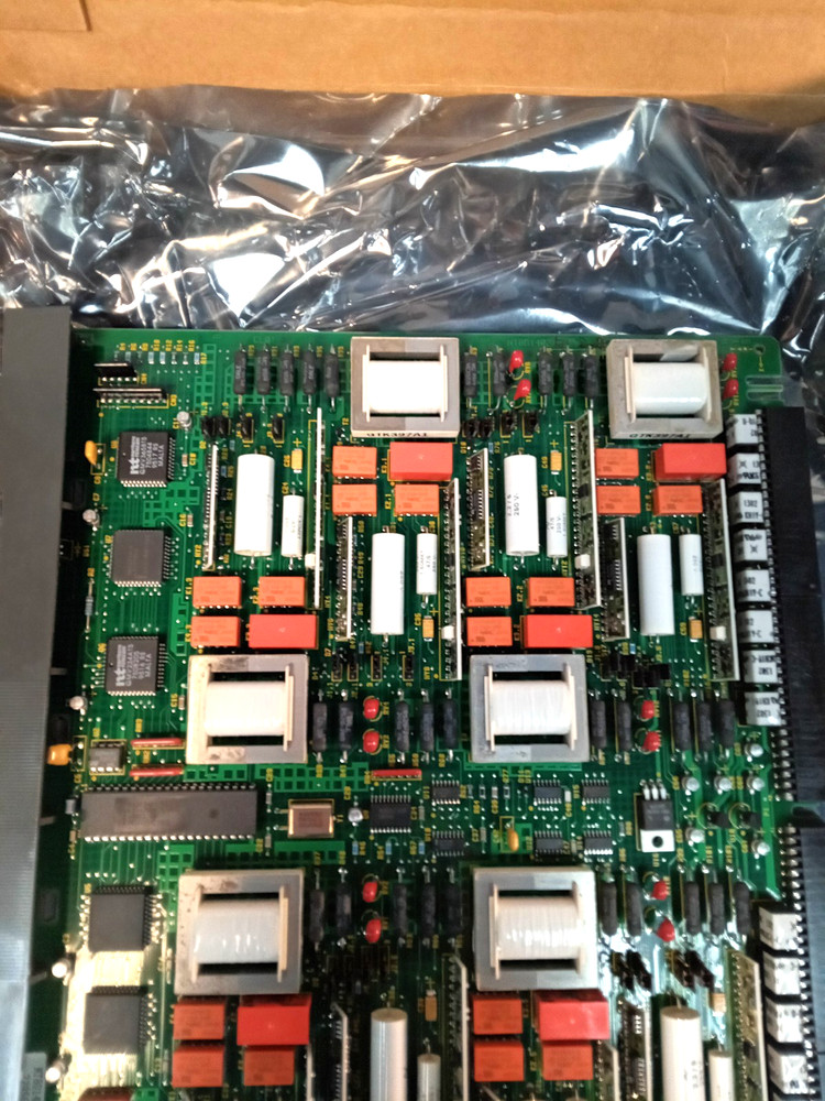 Nortel NT8D14BB Phone System Universal Trunk Card