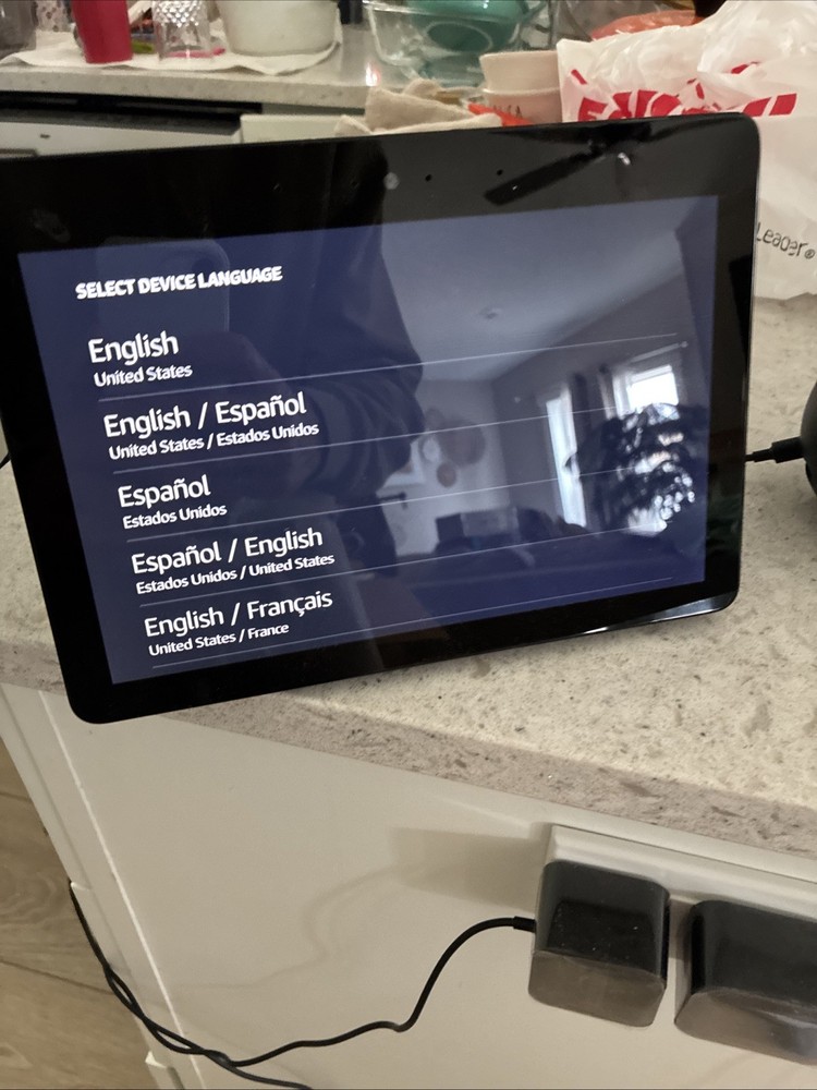 Amazon Echo Show 2nd Generation Smart Display DW84JL