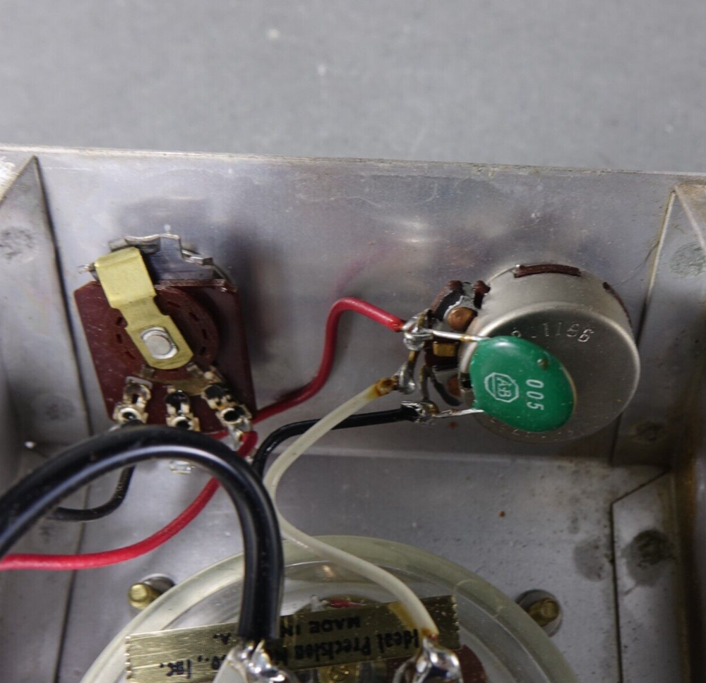 Selva Directional Coupler Indicator Meter