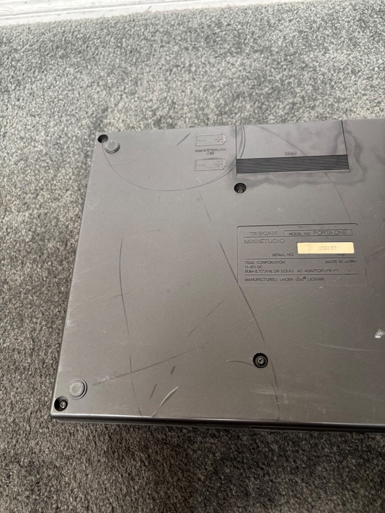 Tascam Porta One Mini Studio. READ - Needs Service.