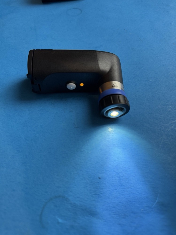 Olympus WA91502A EndoLED Miniature Light Source