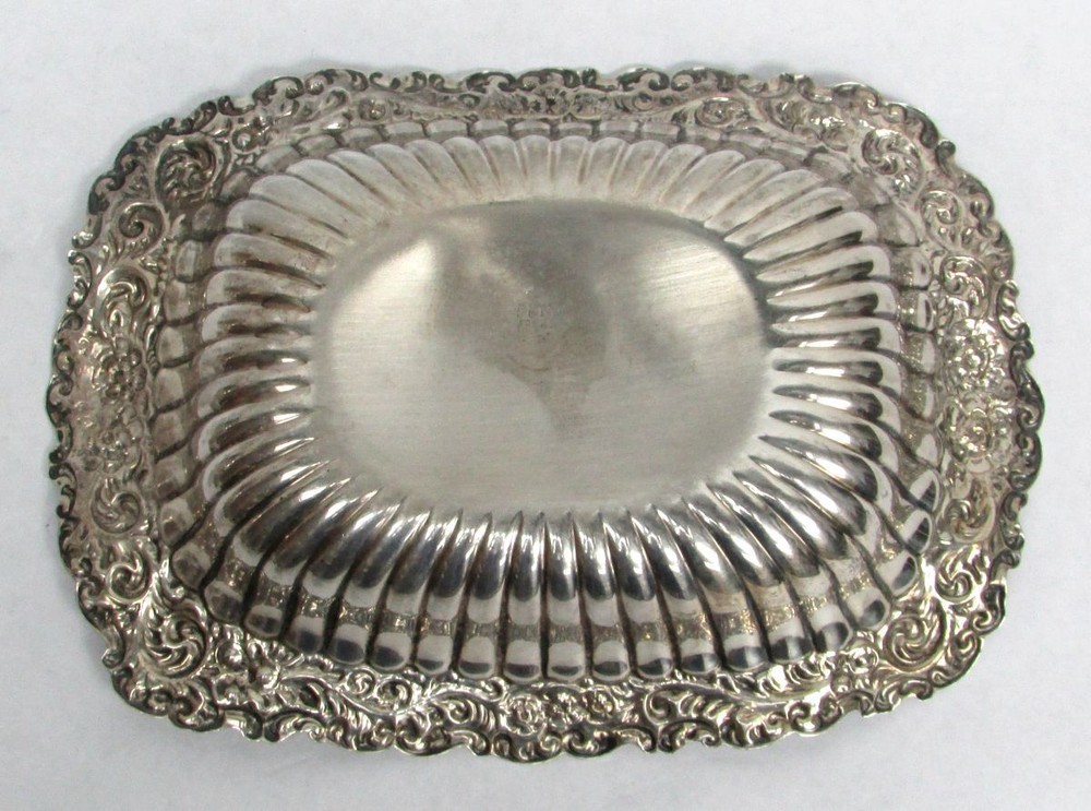 WONDERFUL WHITING STERLING SILVER RECTANGLE CANDY DISH PERFECT SILVER GIFT ITEM