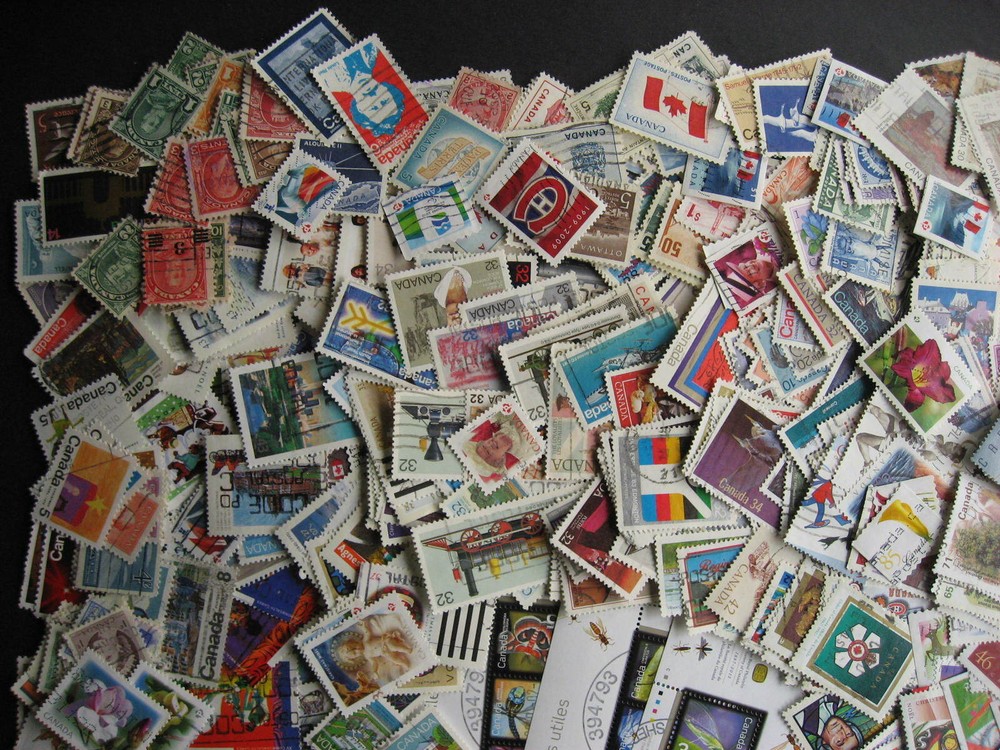 CANADA collection 1000 different U old-2014.Face same=reg/ex-bklt/diff perfs etc