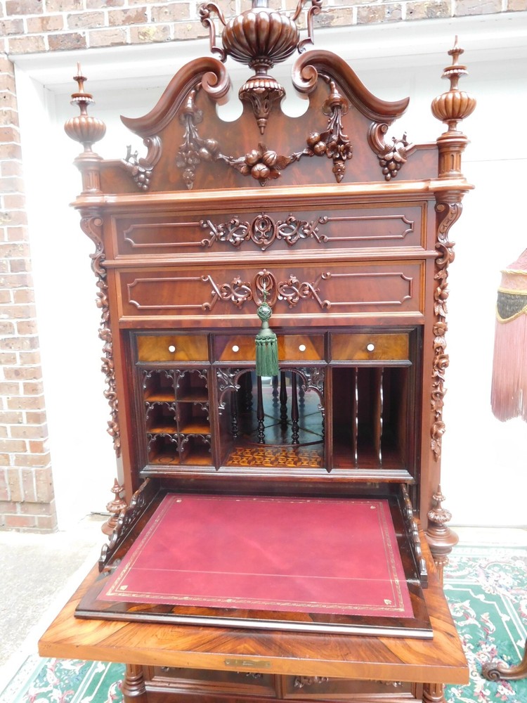 EXTRAORDINARY VICTORIAN ABATTANT SECRETARY