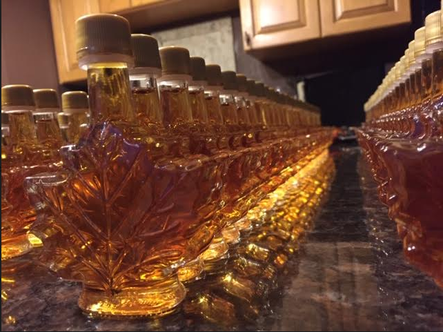 (1) half gallon glass jug of Pure Vt. "Organic" Maple syrup Golden, Amber, Dark