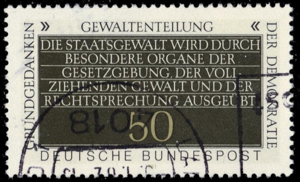 GERMANY 1359 - Constitution "Separation of Powers" (pc17153)