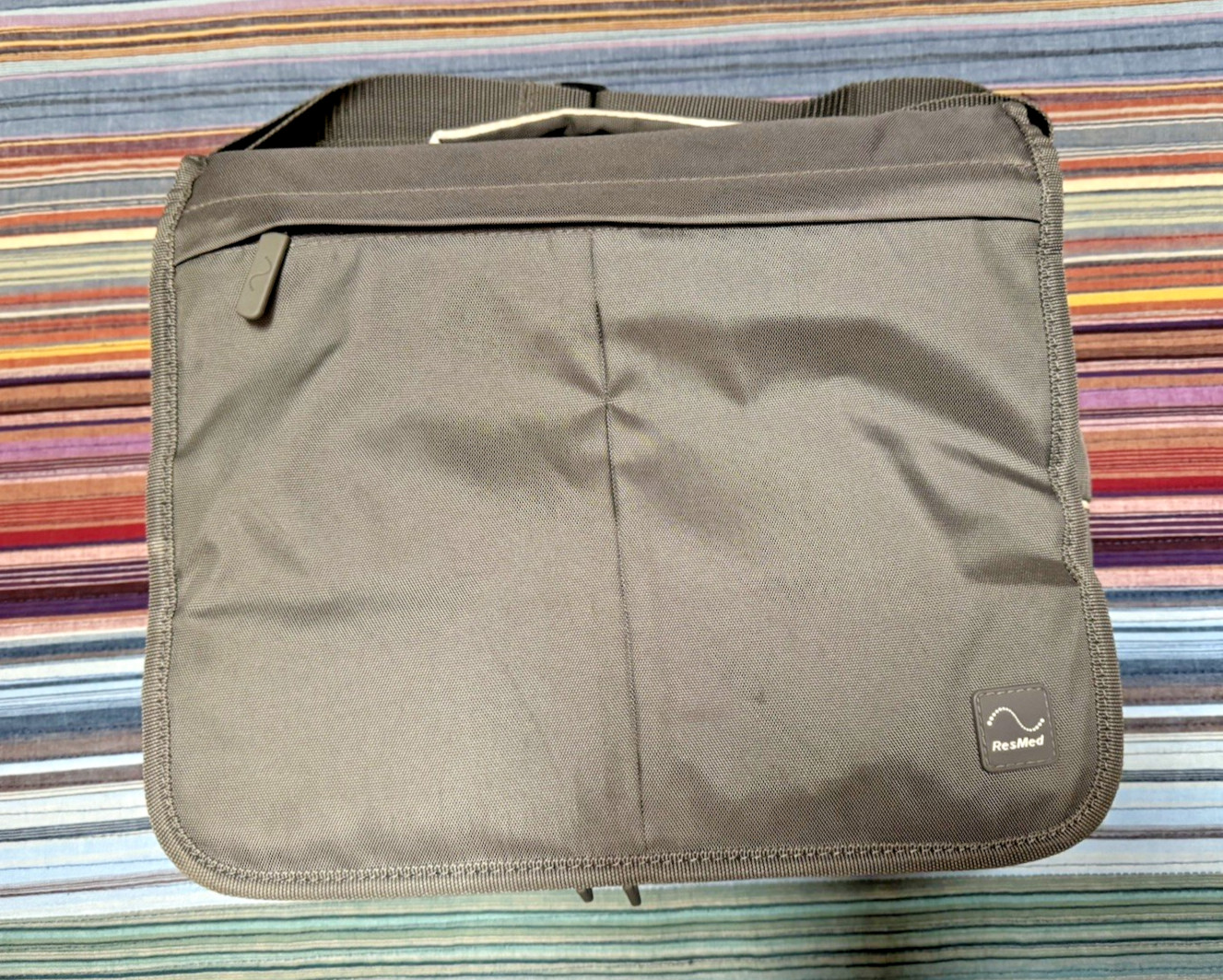 ResMed AirSense 10 CPAP Silver Travel Bag Shoulder Tote *Carry Case ONLY